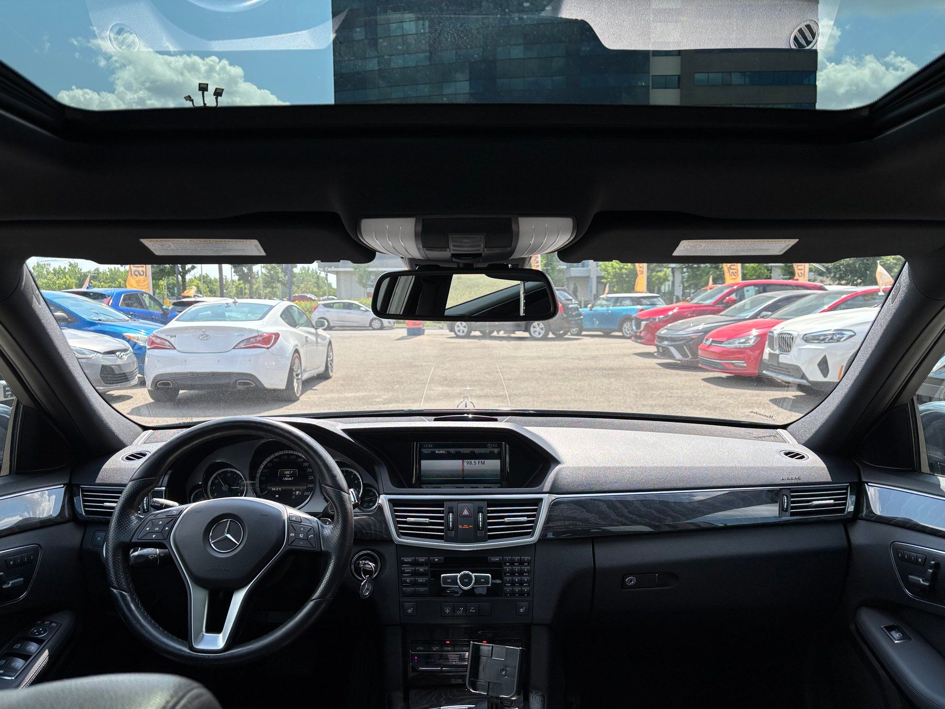 Mercedes-Benz E 300 2013 - Image 24