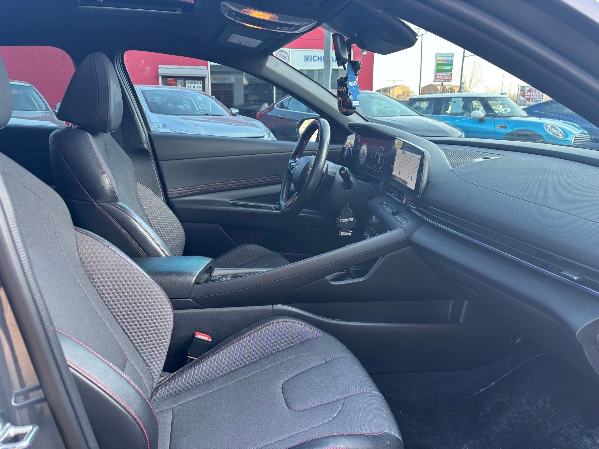 Hyundai Elantra 2024 - Image 21
