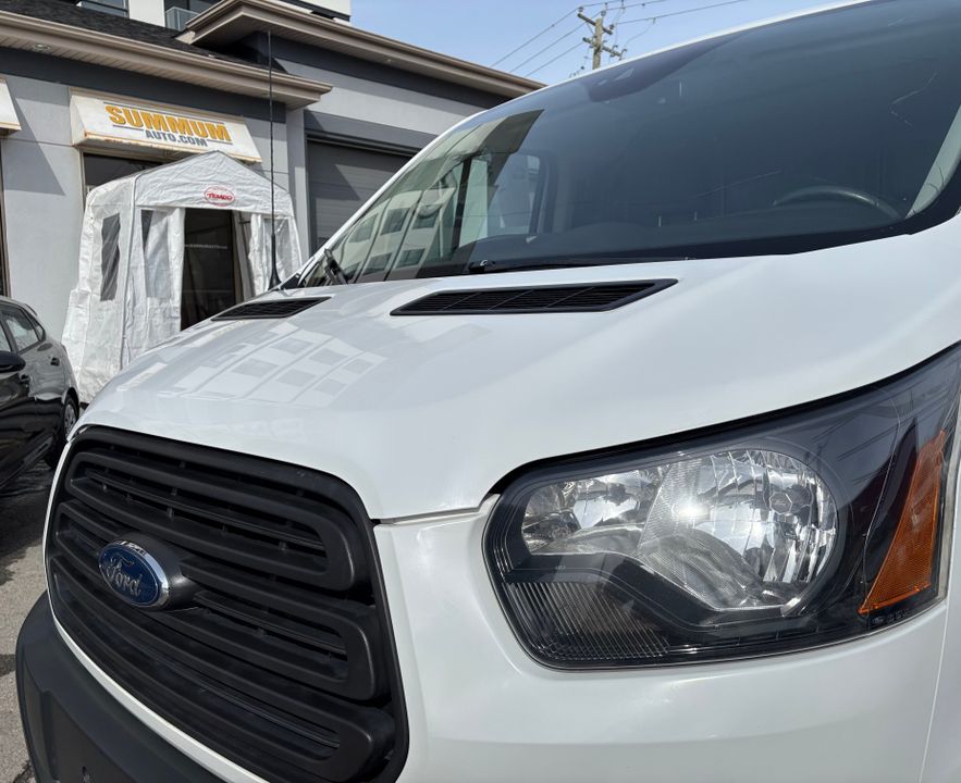 Ford Transit-150 2018 - Image 10