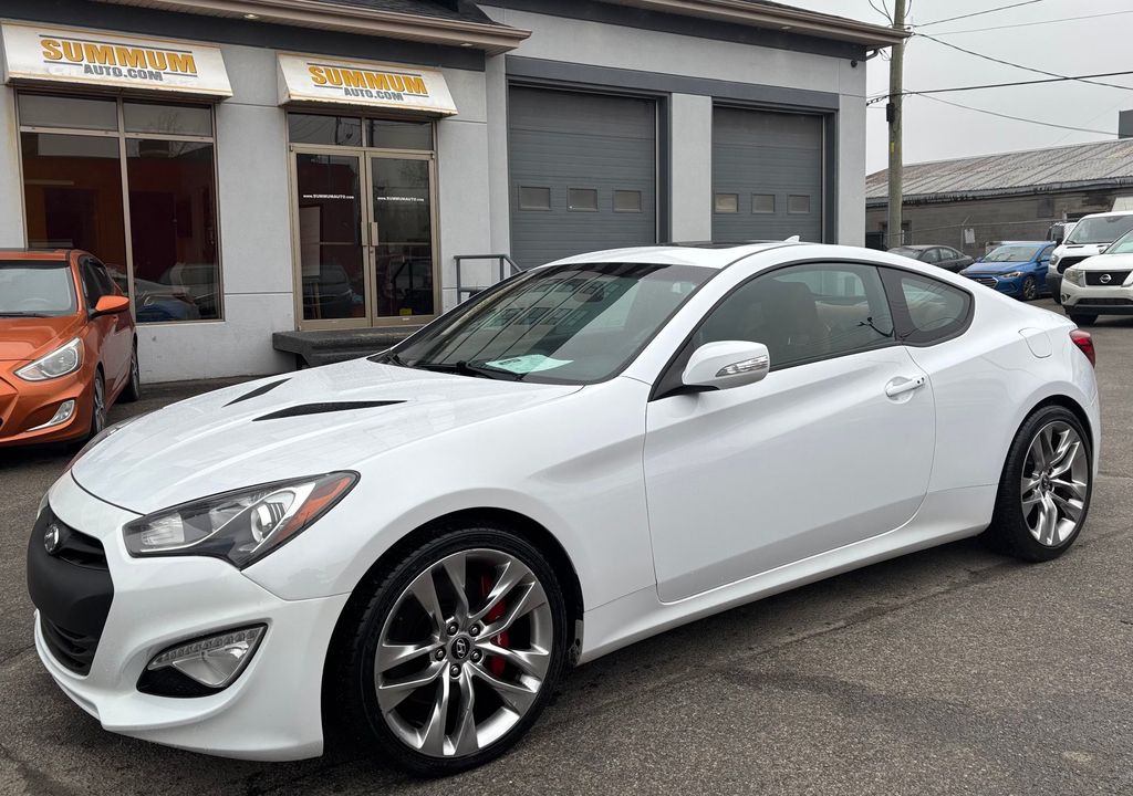 Hyundai Genesis Coupe 2016 - Image 2