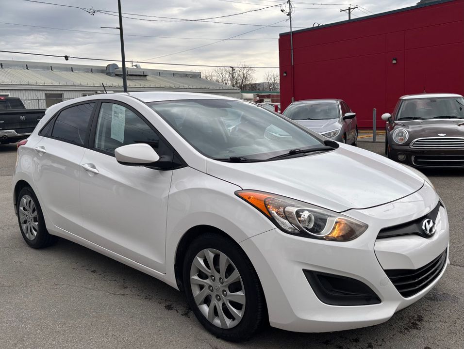 Hyundai Elantra GT 2013 - Image 8