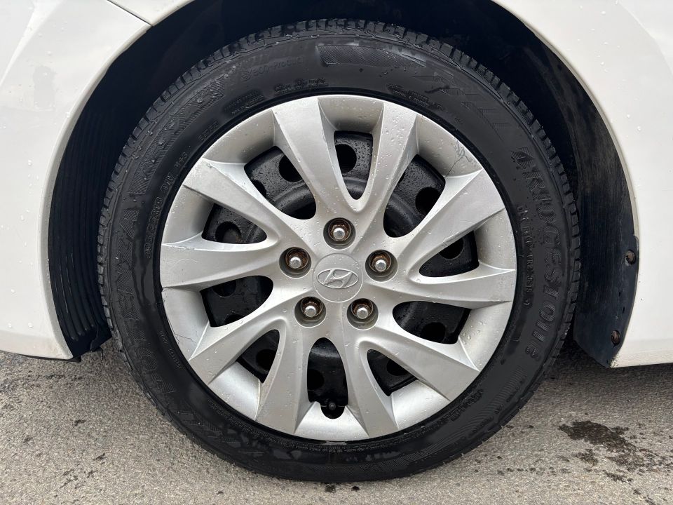 Hyundai Elantra GT 2013 - Image 11