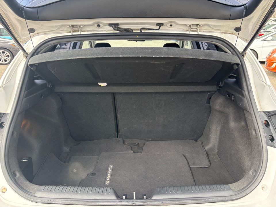 Hyundai Elantra GT 2013 - Image 22