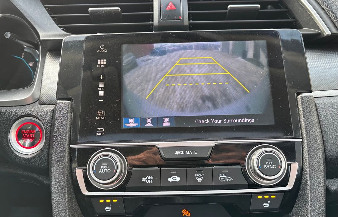 Honda Civic 2016 - Image 14