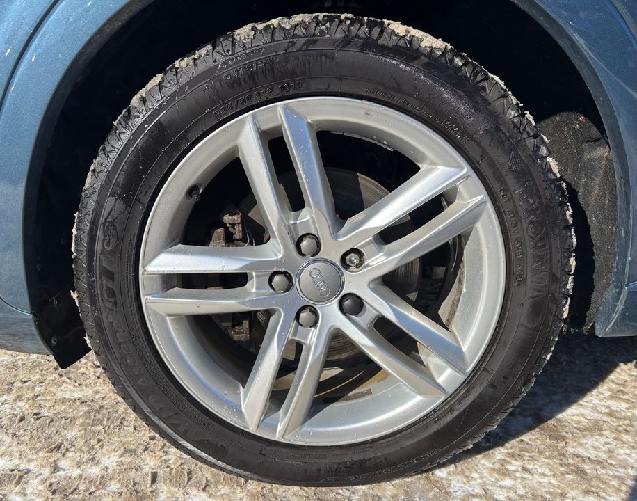 Audi Q3 2016 - Image 10