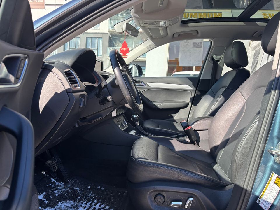 Audi Q3 2016 - Image 12