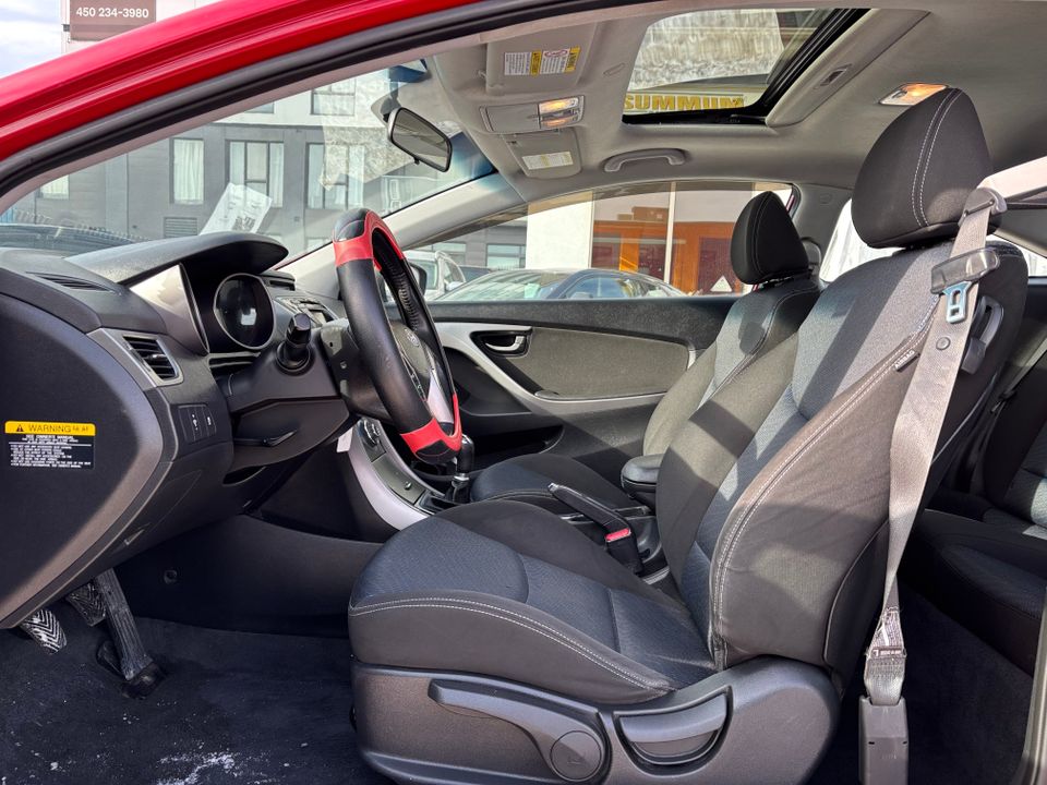 Hyundai Elantra 2013 - Image 11