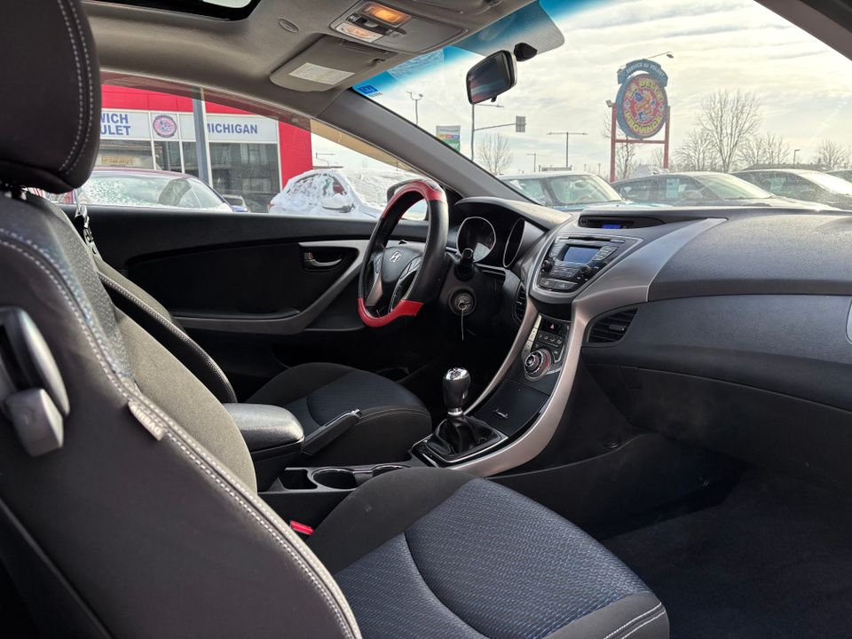 Hyundai Elantra 2013 - Image 16