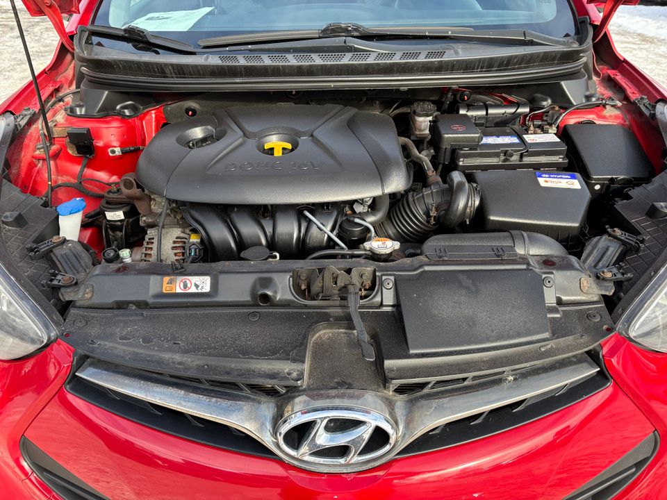 Hyundai Elantra 2013 - Image 18