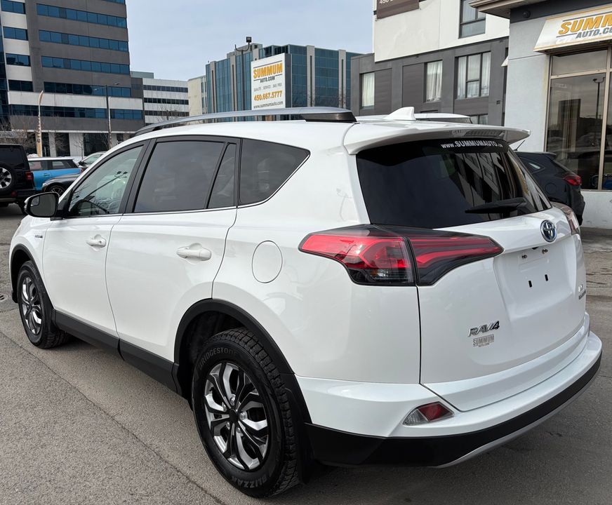 Toyota RAV4 Hybrid 2018 - Image 4