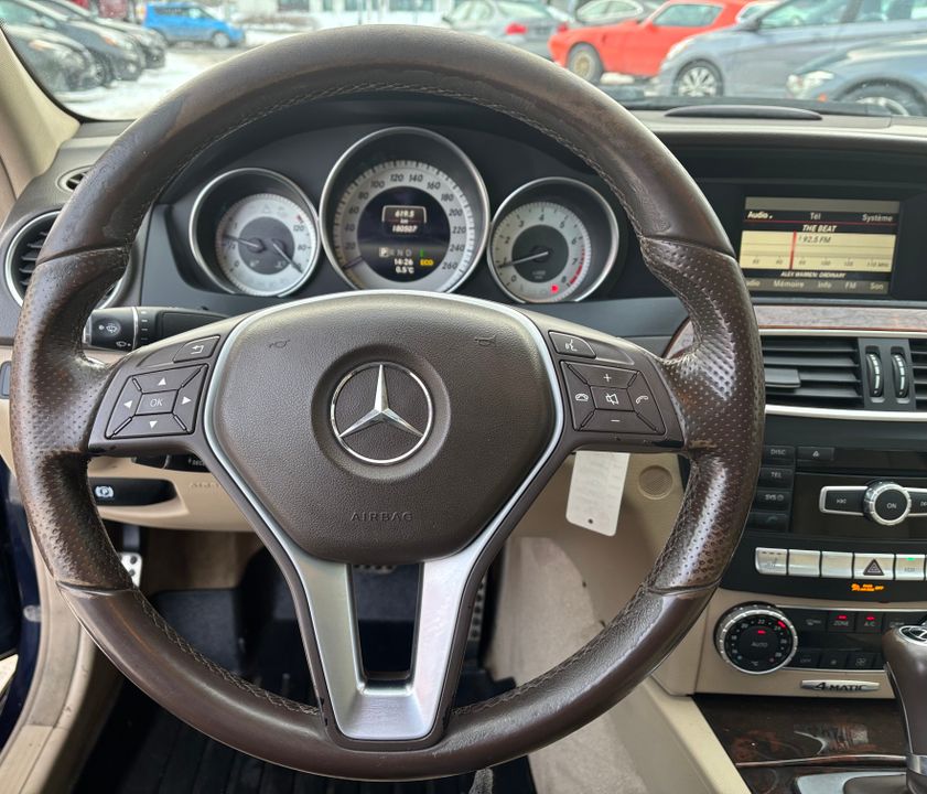 Mercedes-Benz C 300 2014 - Image 15