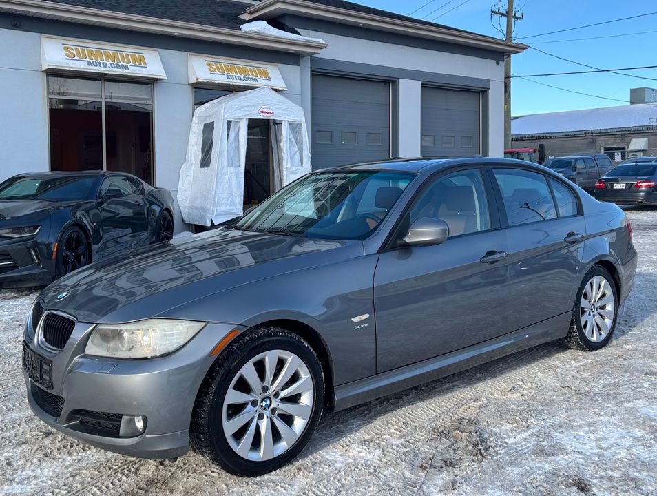 BMW 3 Series 2010 - Image 2