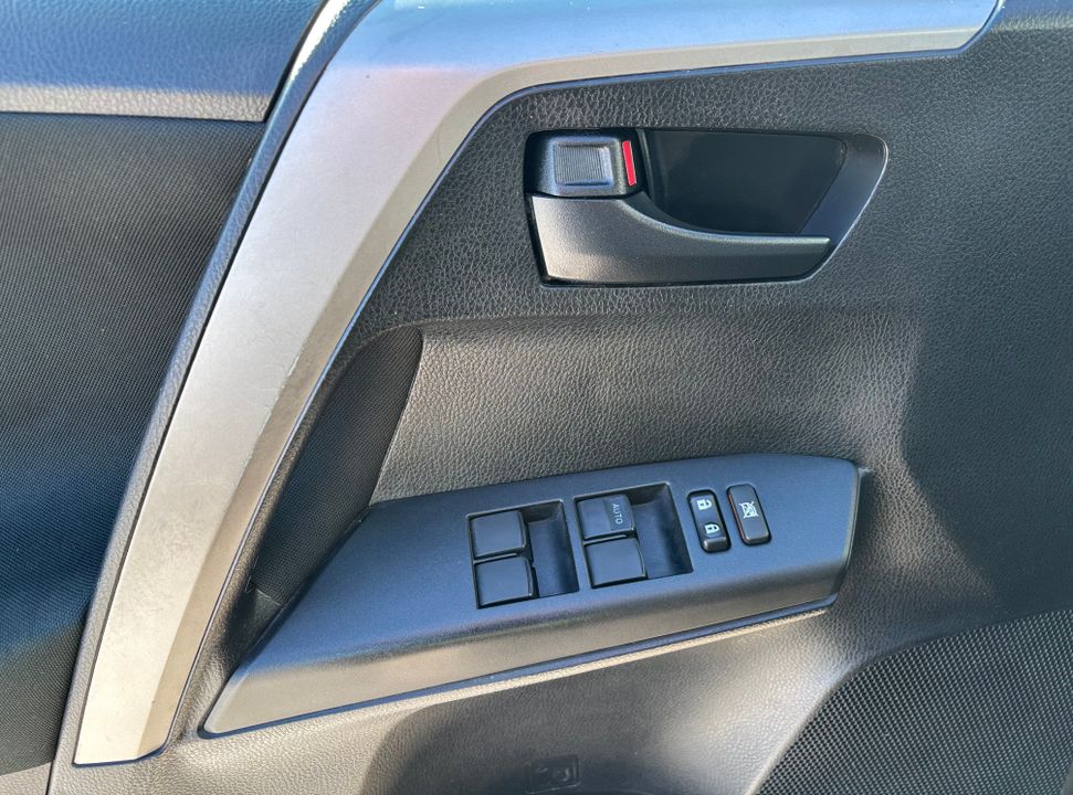 Toyota RAV4 2016 - Image 11