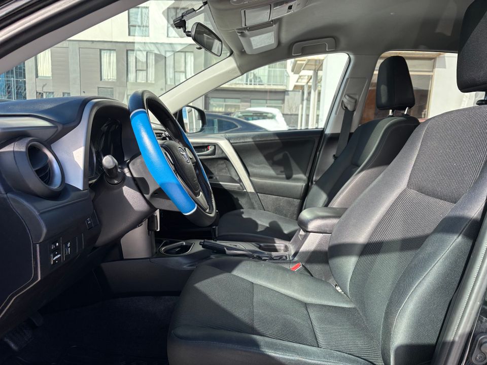 Toyota RAV4 2016 - Image 12