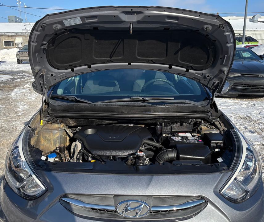 Hyundai Accent 2017 - Image 24