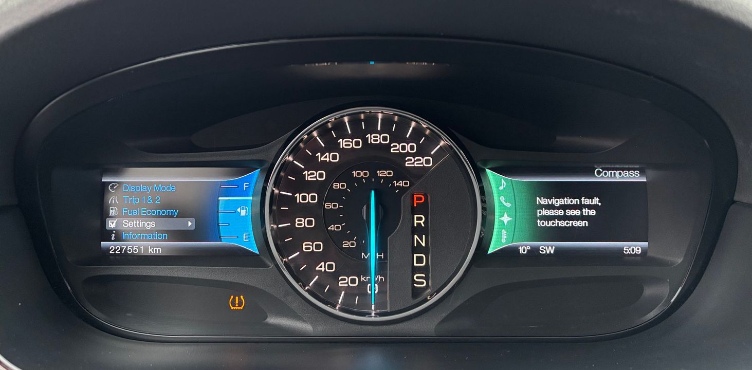 Ford Edge 2013 - Image 14