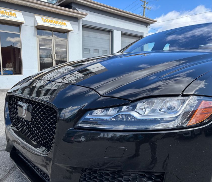 Jaguar XF Sedan 2020 - Image 10