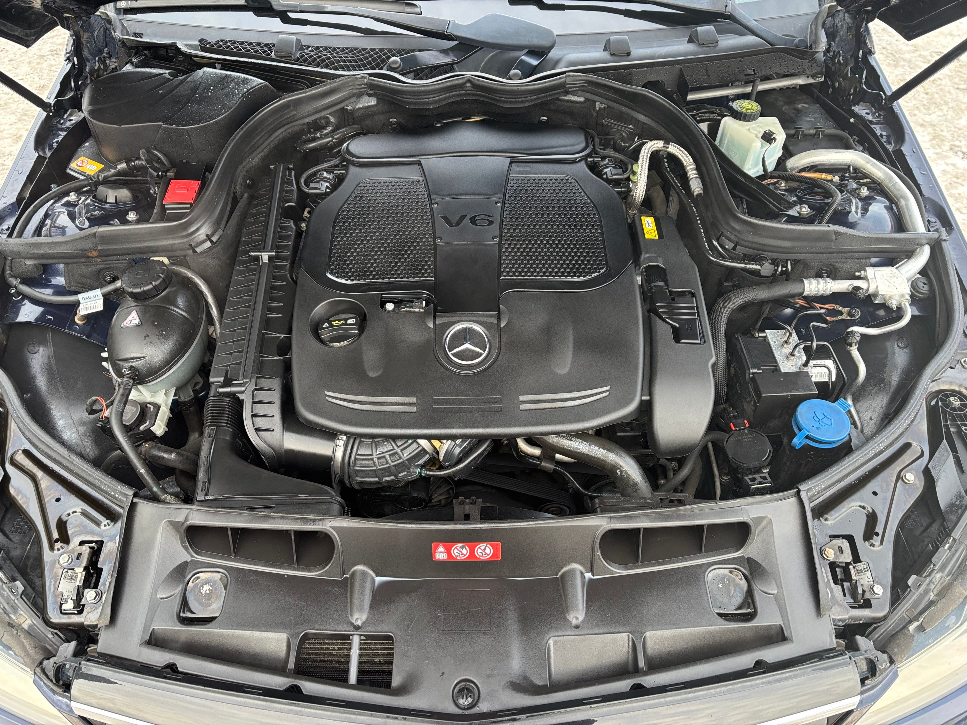 Mercedes-Benz C 300 2014 - Thumbnail 21