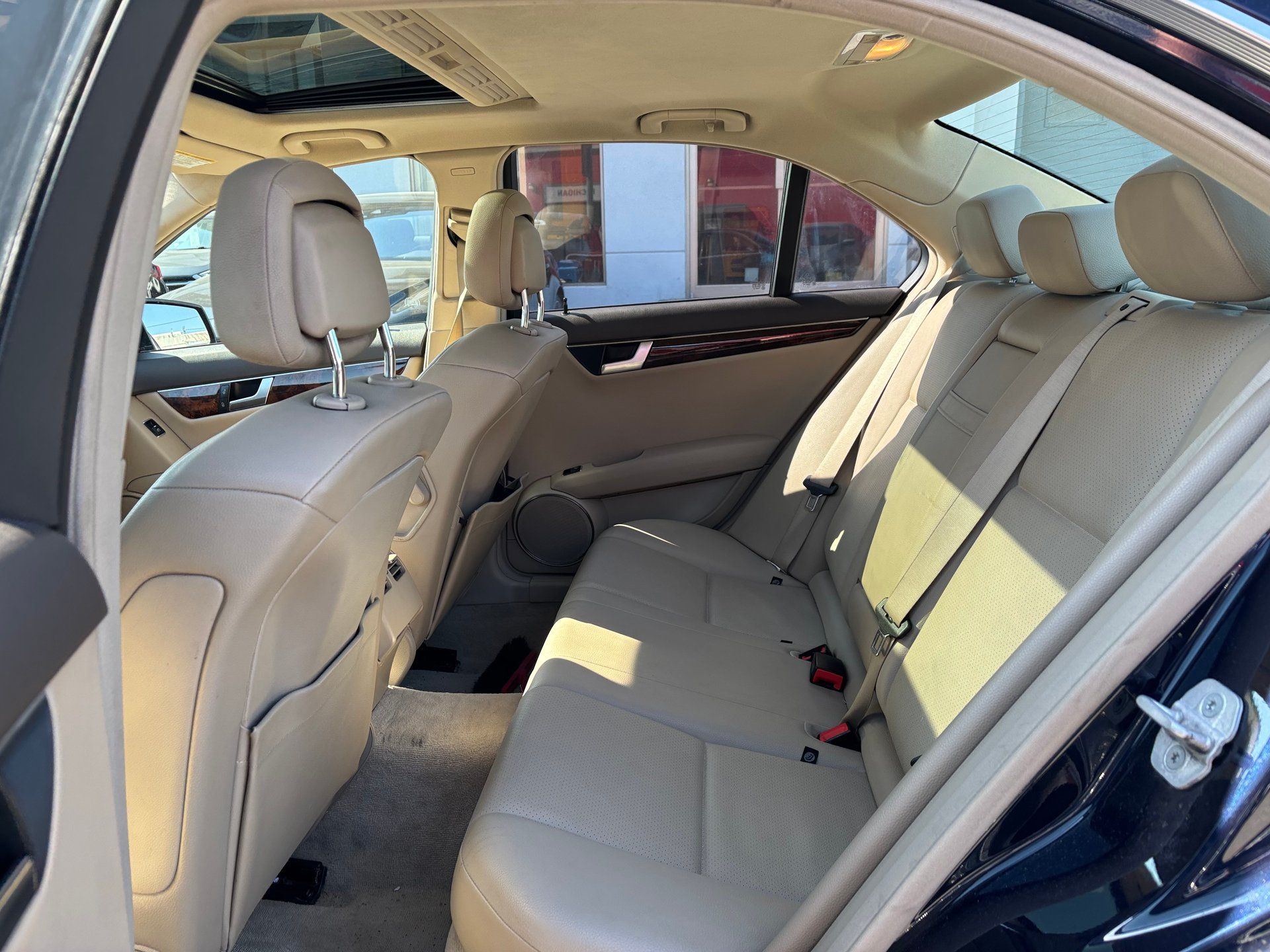 Mercedes-Benz C 300 2014 - Thumbnail 19