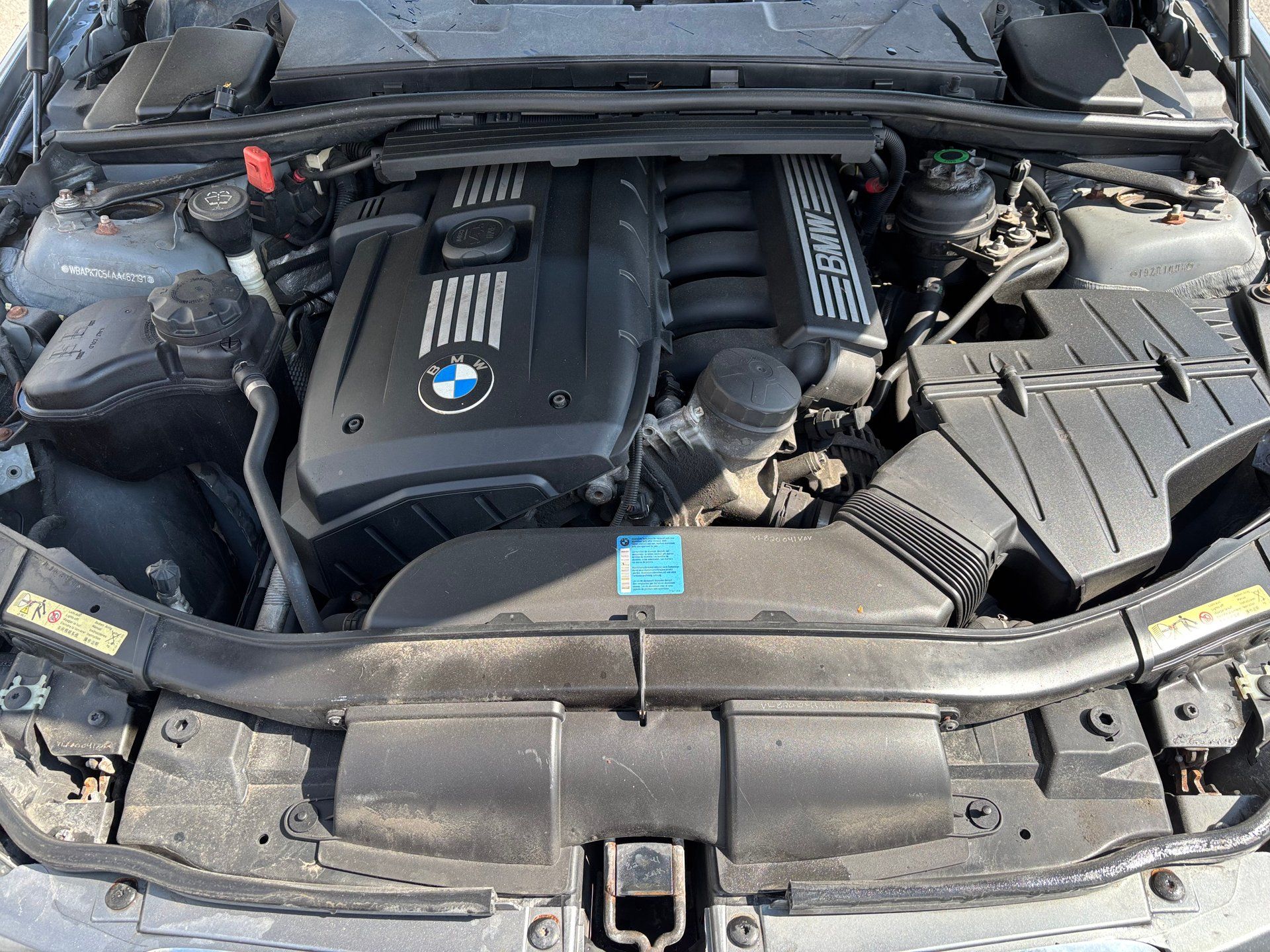 BMW 3 Series 2010 - Thumbnail 17