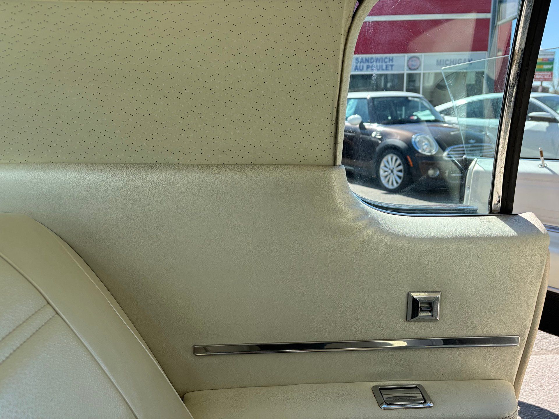 Pontiac Grand Prix 1971 - Thumbnail 34