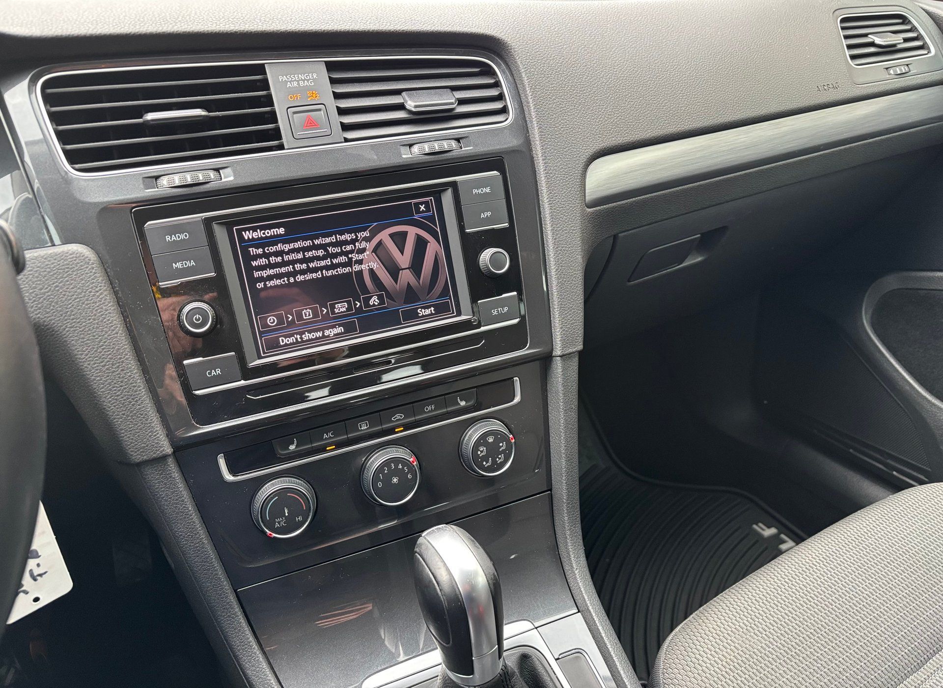 Volkswagen Golf 2018 - Thumbnail 18