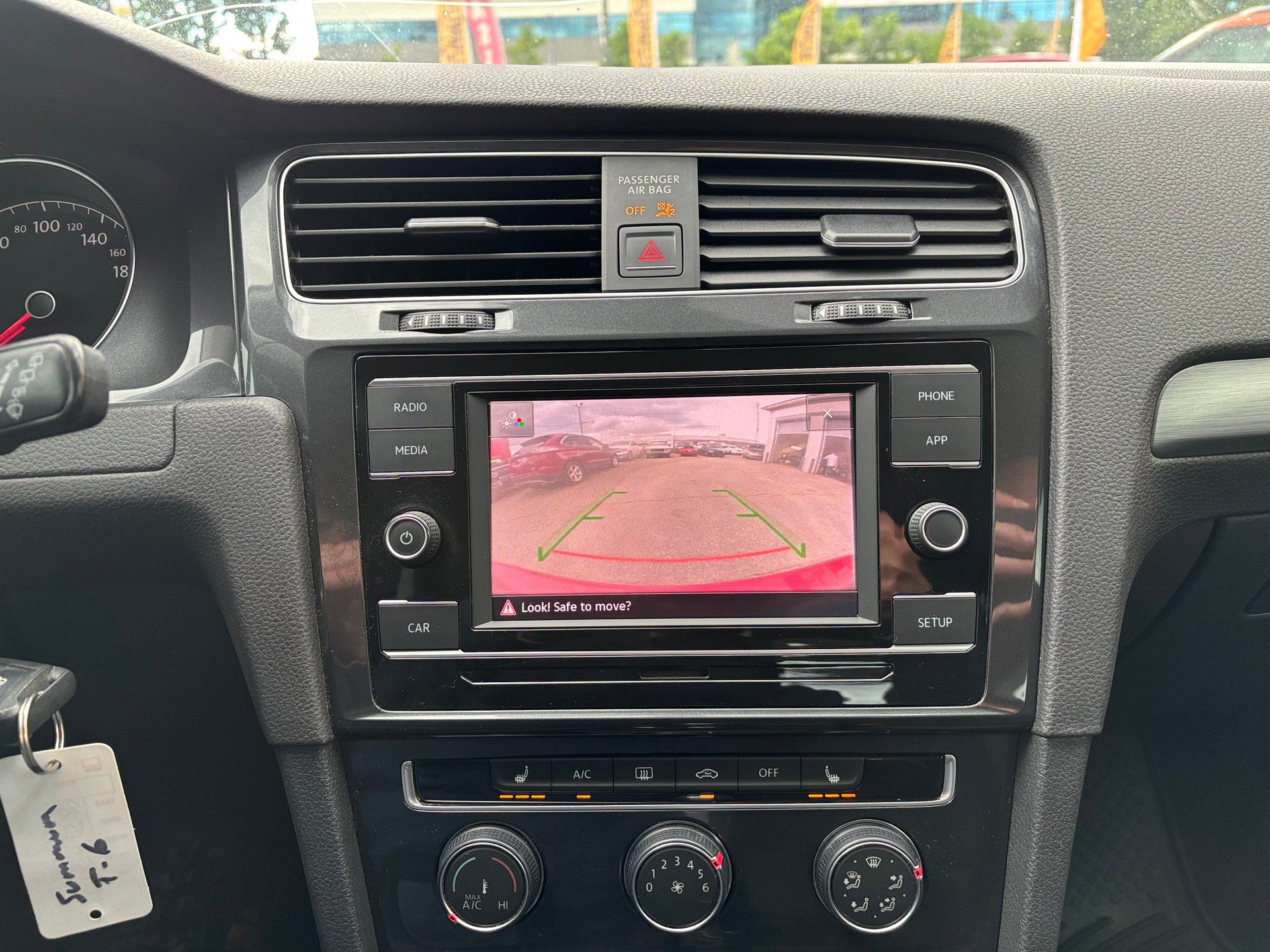 Volkswagen Golf 2018 - Thumbnail 19