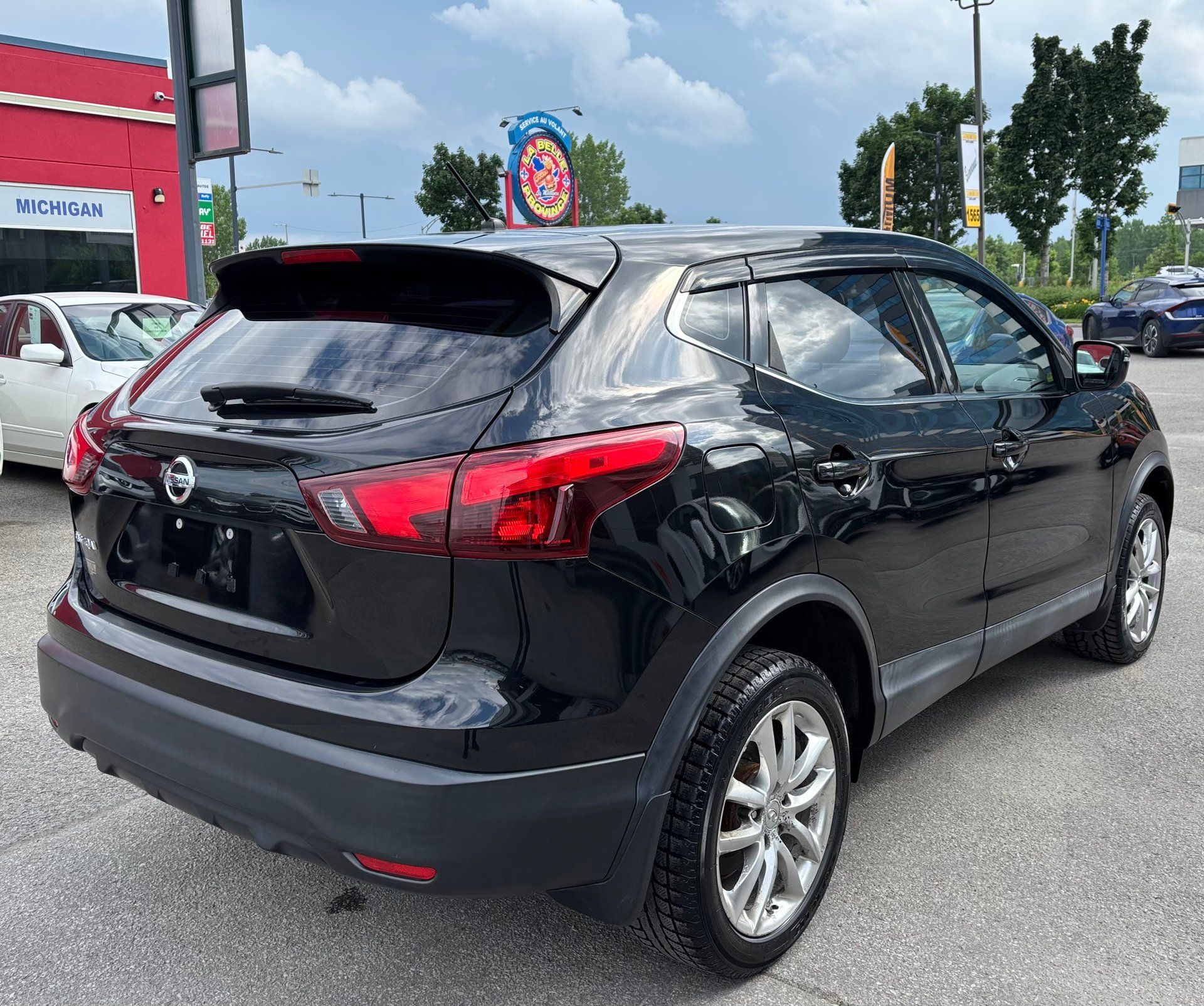 Nissan Qashqai 2018 - Thumbnail 6