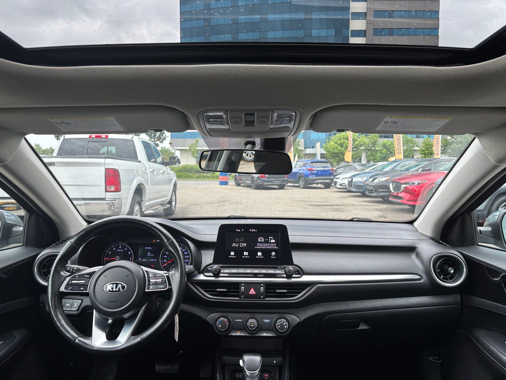 Kia Forte 2021 - Thumbnail 22