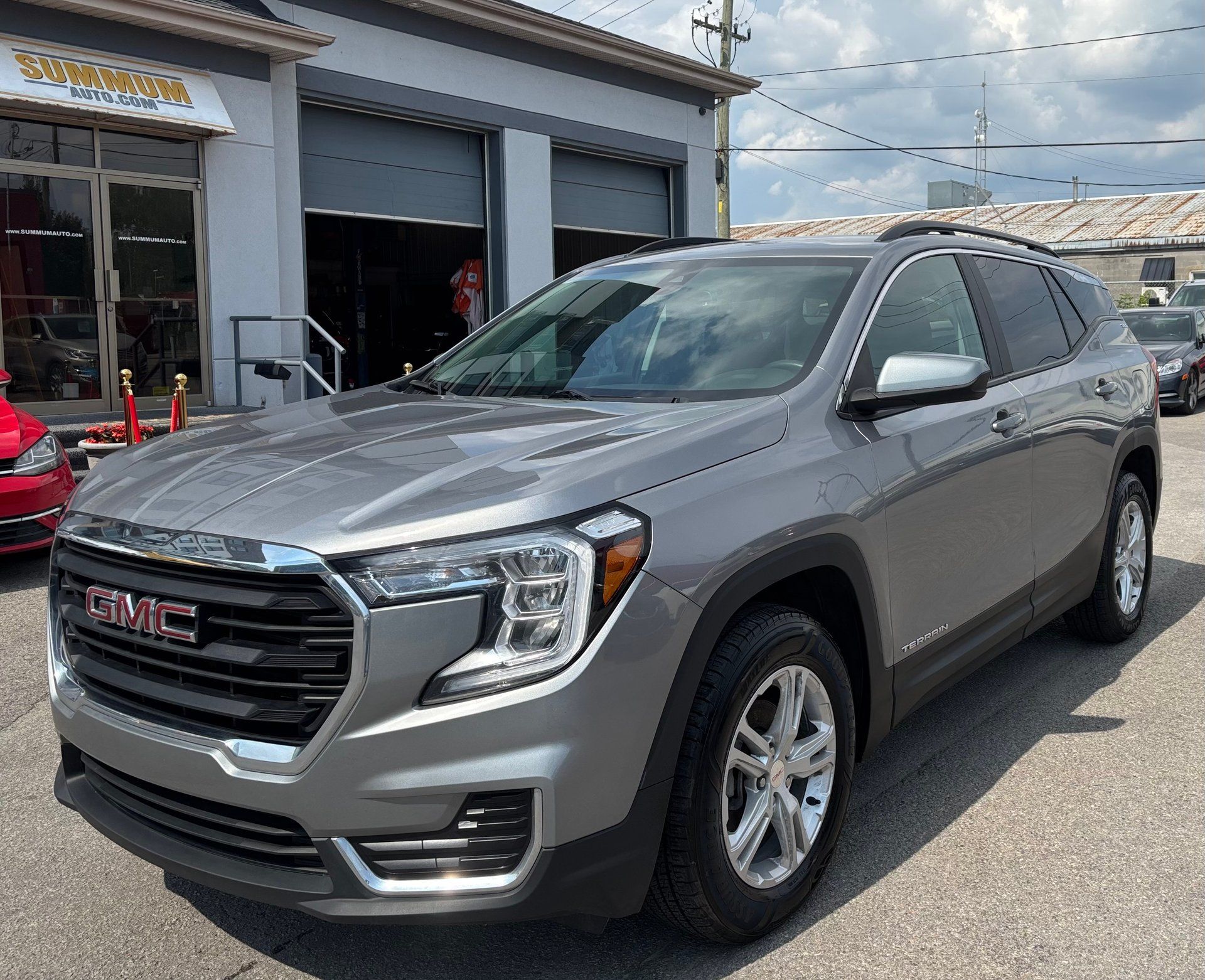 GMC Terrain 2023 - Thumbnail 1