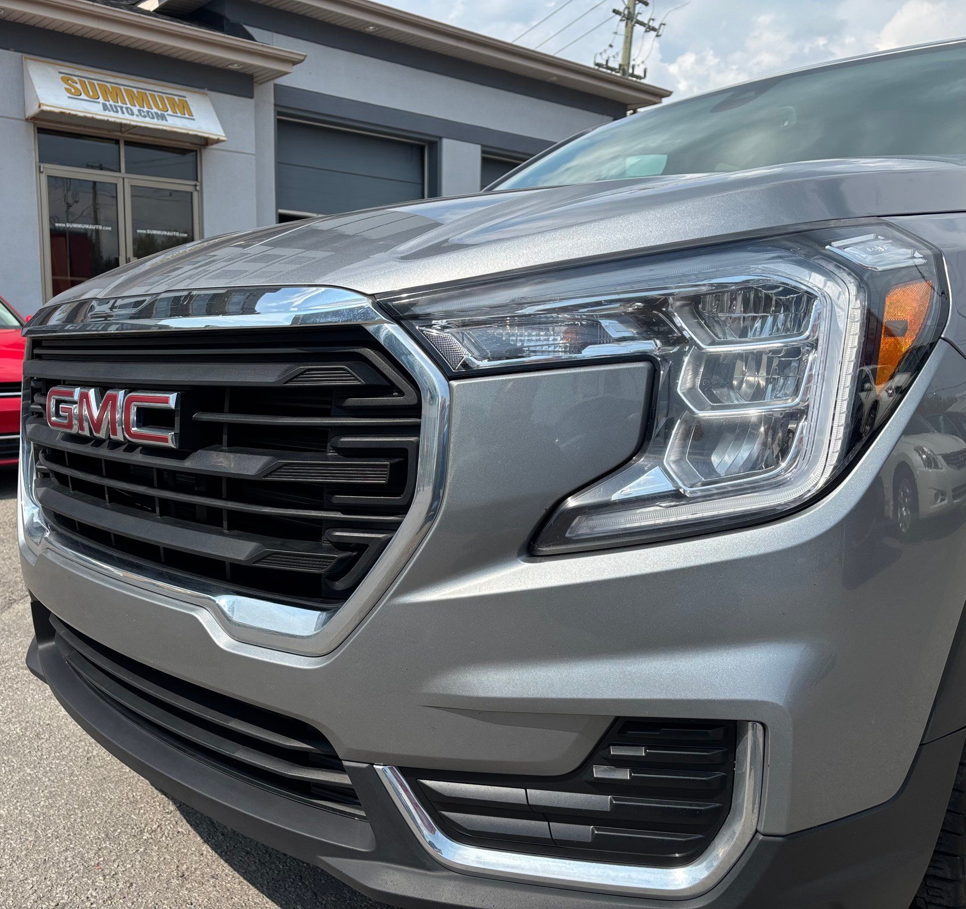 GMC Terrain 2023 - Thumbnail 10