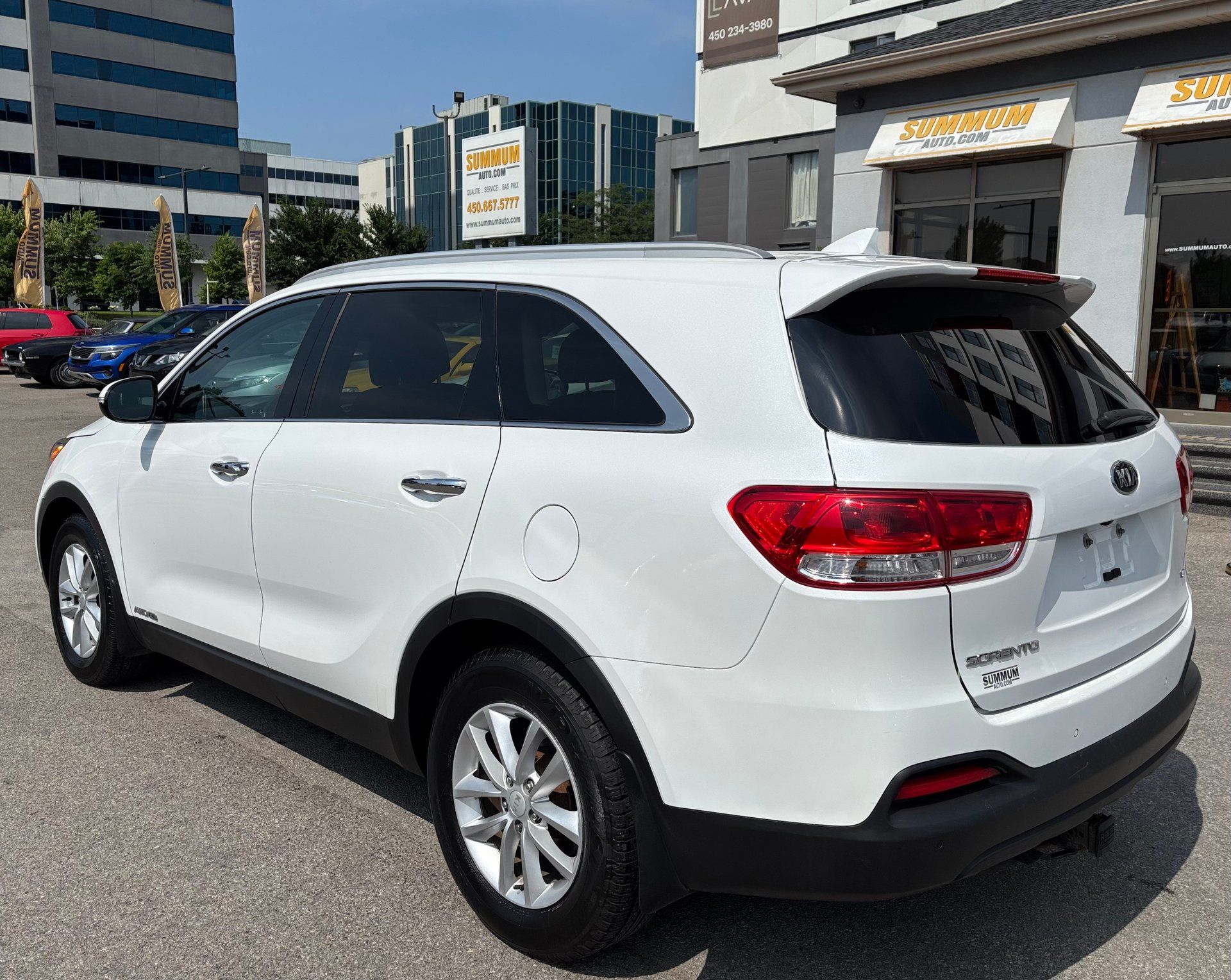 Kia Sorento 2017 - Thumbnail 4