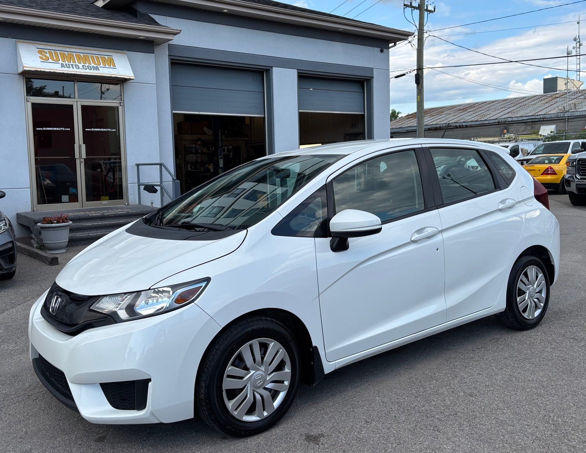 Honda Fit 2016 - Thumbnail 2