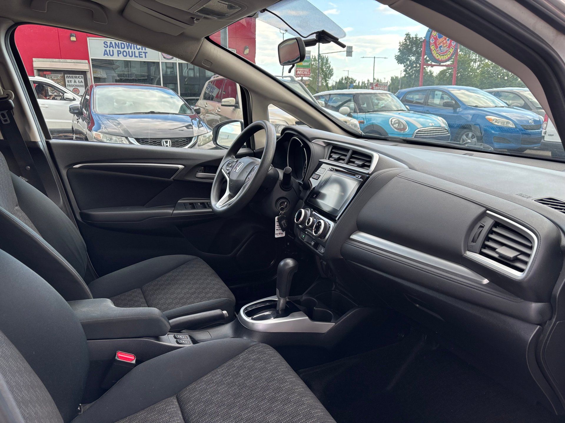 Honda Fit 2016 - Thumbnail 21
