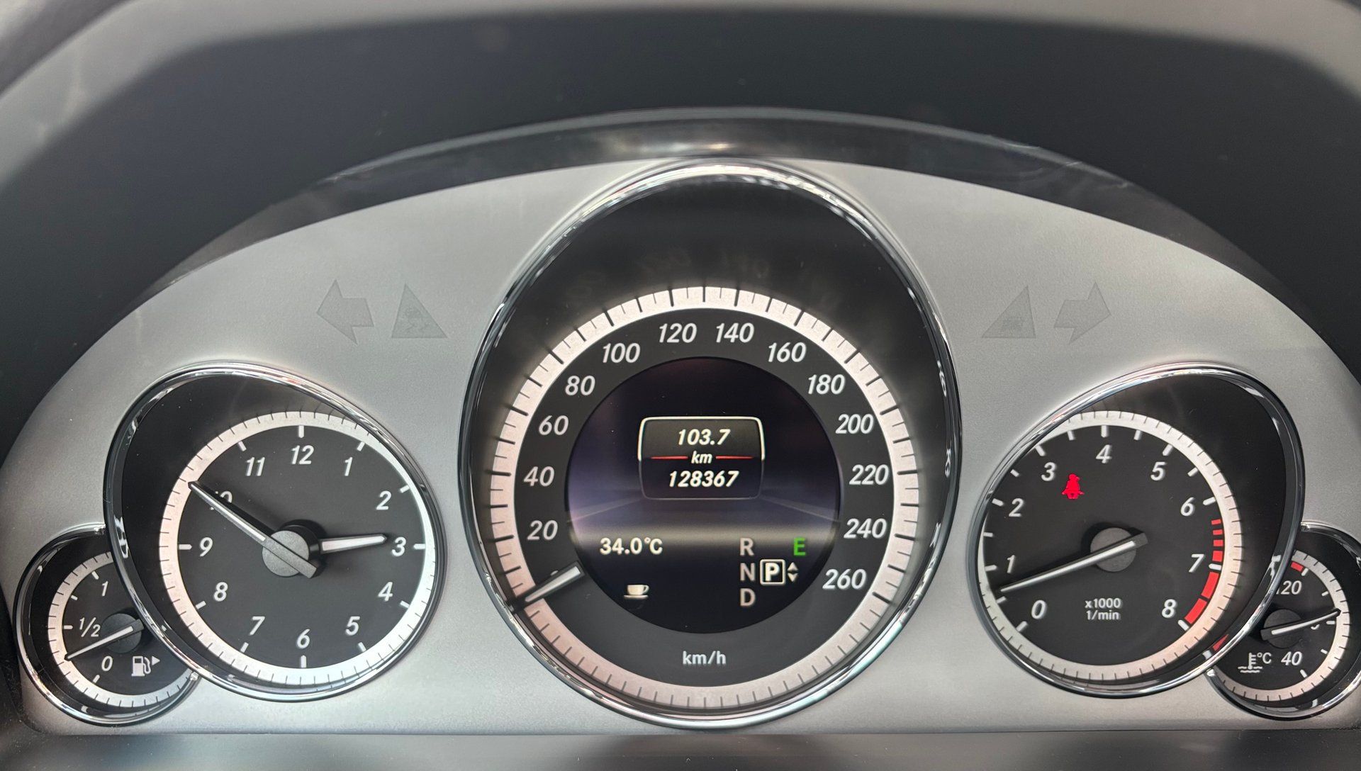 Mercedes-Benz E 300 2013 - Thumbnail 17