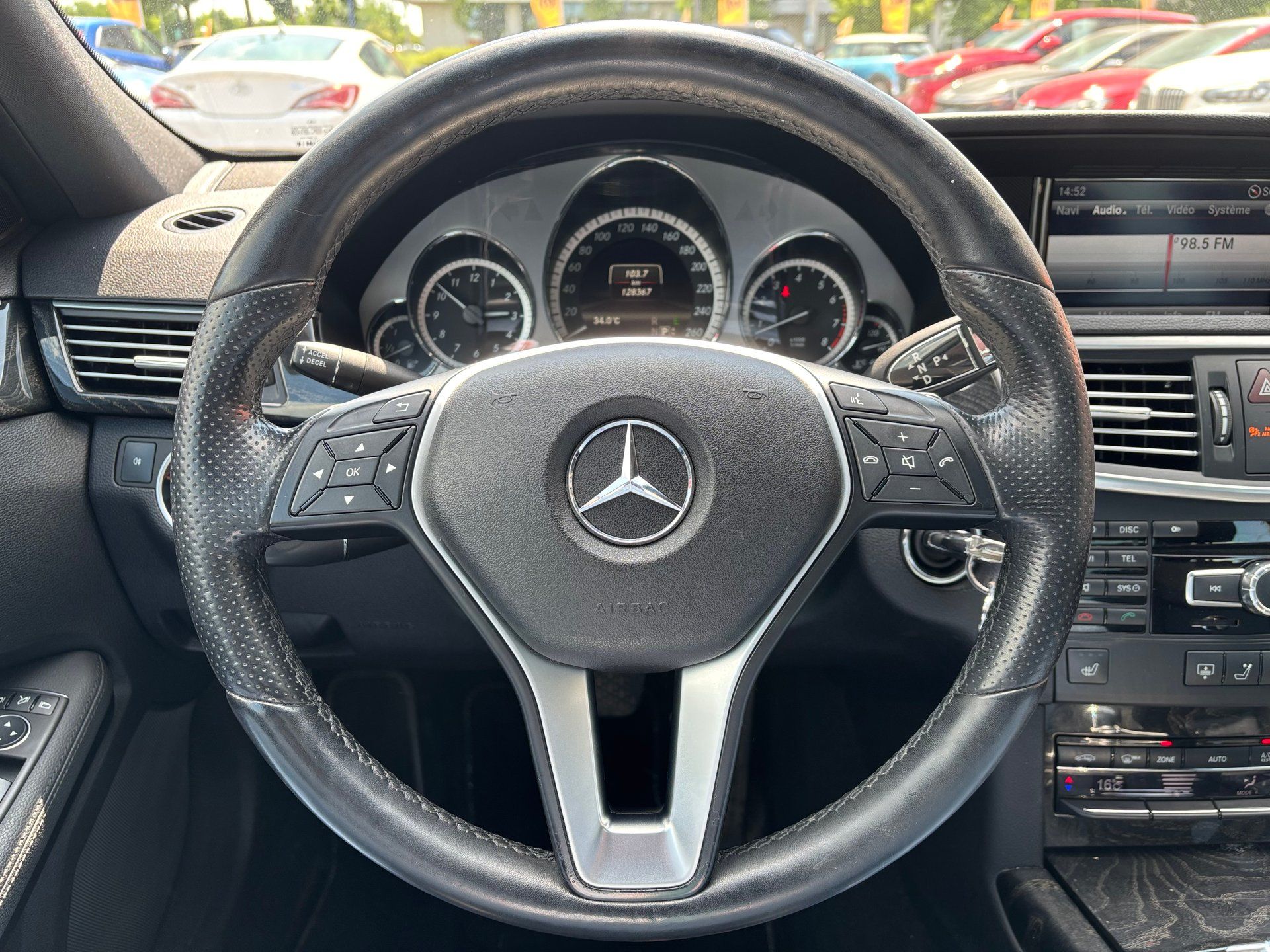 Mercedes-Benz E 300 2013 - Thumbnail 18